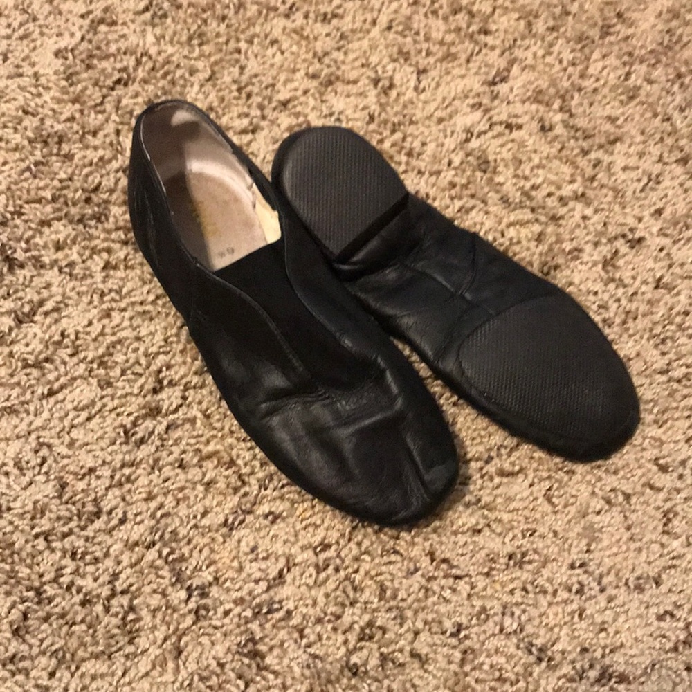 Bloch jazz shoes